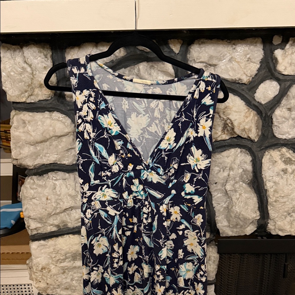 Floral Sleeveless Dress - Navy and White